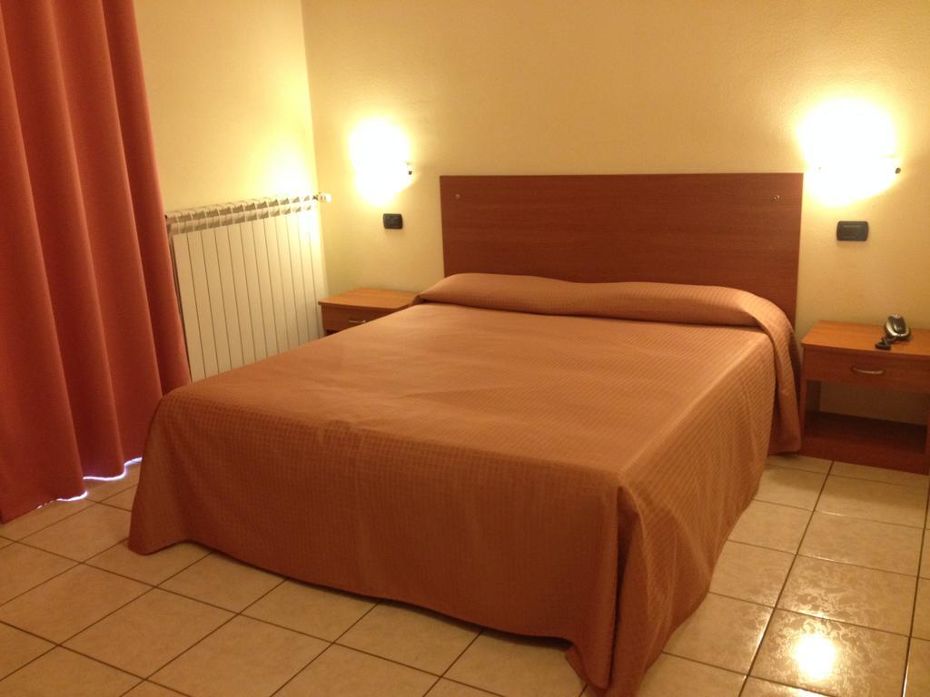 Hotel Belforte วาเรเซ ห้อง รูปภาพ