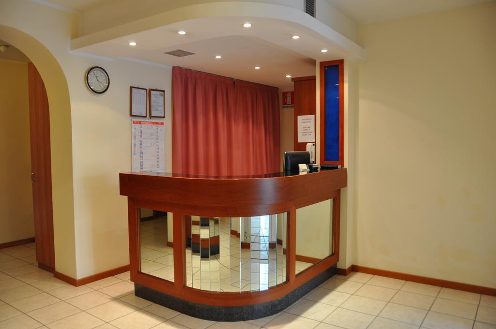 Hotel Belforte วาเรเซ ภายนอก รูปภาพ